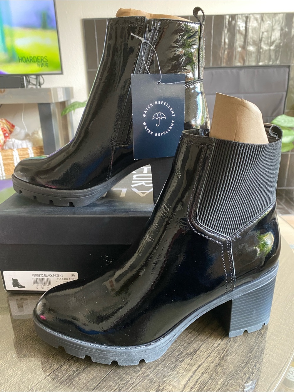 Naturalizer Black Patent Chelsea Ankle Boots - Block Heel
